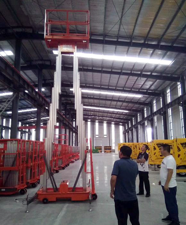 鋁合金升降平臺(tái) 鋁合金升降平臺(tái)